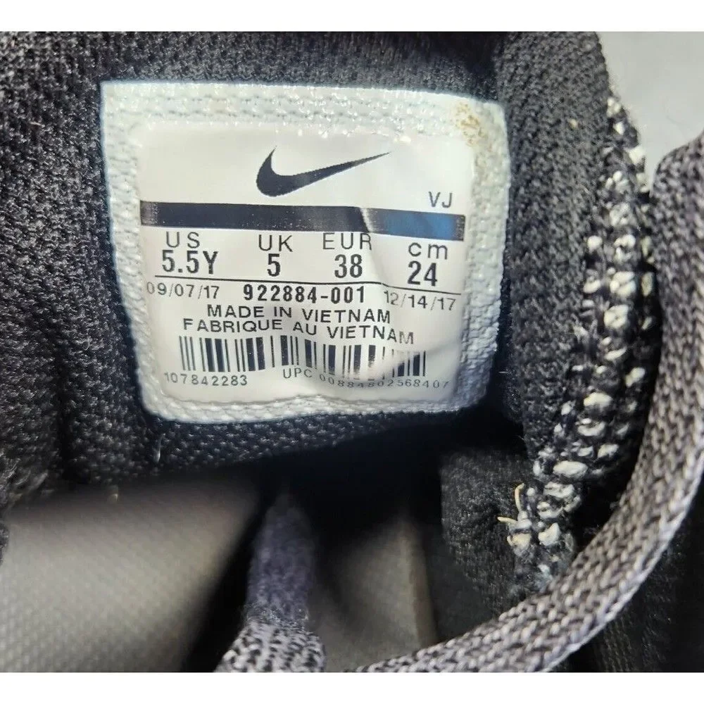 Nike Air Max Sequent 3 Womens Size 7 (5.5Y) Black Athletic Running Sneaker Shoes